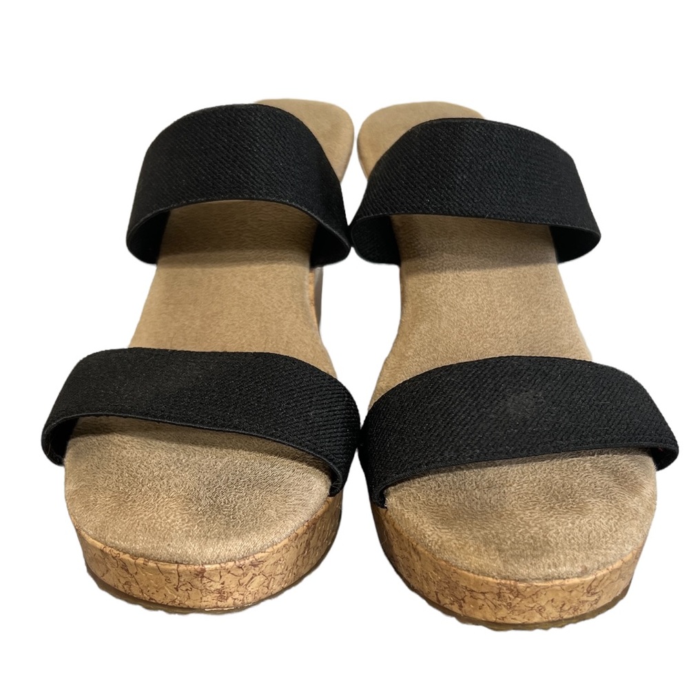 Black Strap Natural Wedges